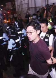 港独头目陈浩天落网，大批示威物资被查获