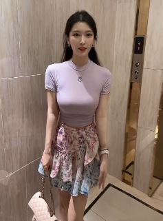 高学历高颜值美女「brownie」,这样的"双高"女孩你能驾驭吗?