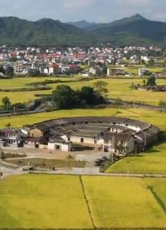 福建上杭县有个始建于乾隆年间"围屋王"  目前仅住有5户