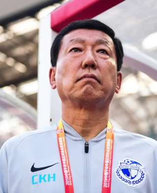 中超又一名帅下课！崔康熙从大连一方辞职