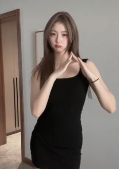漂亮女主播「小安猪」穿黑色性感美裙居家浅跳 网友:喜欢到无法自拔