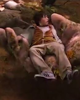 电影《仙境之桥》解说：8岁小孩用超能力召唤一群魔法动物当上国王