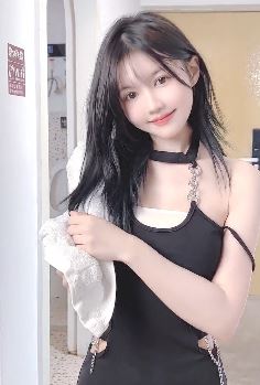 可爱小姐姐「波波欧尼」show洗完澡后的状态 网友:洗了个寂寞!
