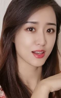 你有没有迷恋三妮阿姨的美呢?网友:天天看三妮延年又益寿!