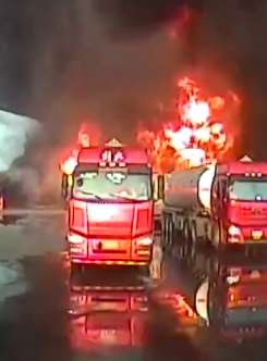 7名司机冒死将装有高危化学品货车开出火场 每人被奖励1万元