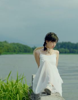 大理旅拍：漂亮小姐姐带你感受大理的自然美景