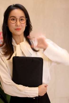 演员吕一的短视频，厉害了我的老同学