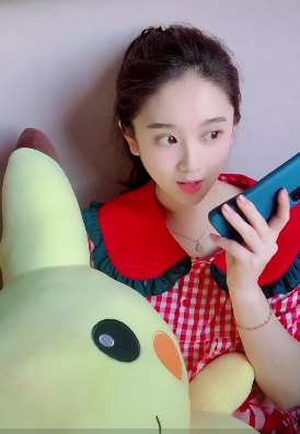 凭实力单身，小姐姐不想为了爱情牺牲睡懒觉！