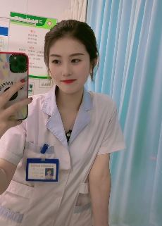 看到如此漂亮的护士小姐姐 你会不会经常"光顾"医院呢?