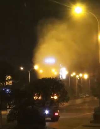 河南洛阳对街面喷洒消毒 22点开始凌晨2点结束