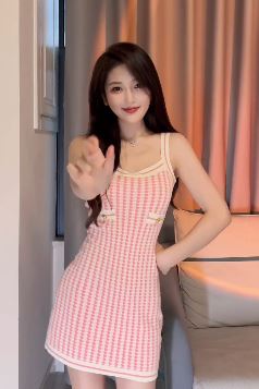 闻烟就吐滴酒不沾的小姐姐「赵亦舒」跳叮叮当当舞,网友:惨了坠入爱河了!