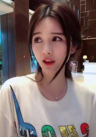 认识下安徽美女小凡，抖音号《67413130》，喜欢+关注！