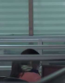 江苏一企业人事伙同他人虚构员工冒领工资100多万