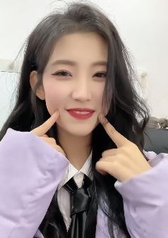 艺人小姐姐「孙晓艳」分享跳手势舞vlog 网友：心融化了