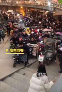 西安太华路立交桥设计被吐槽，现已围挡整改