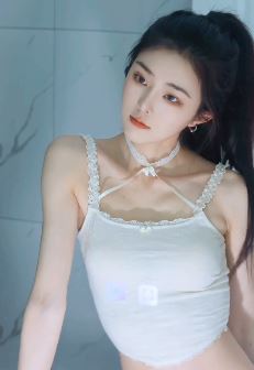 网红小姐姐「奕可可」分享日常好状态 网友：被姐姐的美貌杀到了