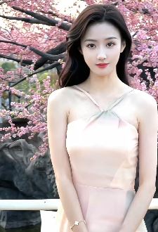 靓丽小姐姐「小晗同学」穿性感美裙分享户外随拍 网友:如那些花儿一样美丽