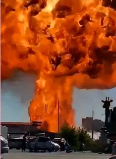 俄罗斯新西伯利亚一加油站发生爆炸