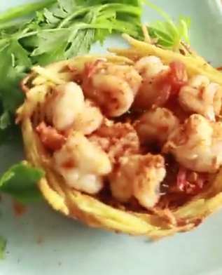 炸土豆配大虾，在家就能做的西餐料理