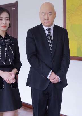 郭冬临搞笑视频：在学历问题上，我不和你们争！