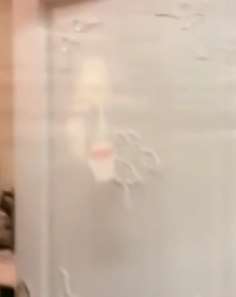 通过这样的操作证明现在的女孩为什么脸都那么白静！