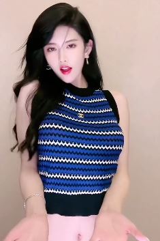 好看小姐姐「姿爷」挑战死一样的痛过舞蹈 网友:纯欲天花板!