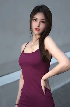 身材完美小姐姐「欣德瑞拉」清冷气质颇具御姐范儿 网友:颜值爆表!