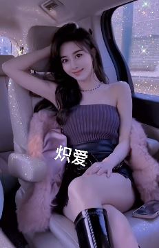 气质小姐姐「炽爱」尽显名媛范儿 网友:古代四大美人也逊色!