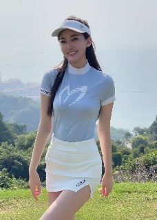 性感美女「安吉拉」小姐姐户外跳扭扭舞,网友:小腿才是精髓!