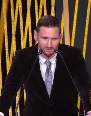 梅西力压范戴克、C罗获得2019年金球奖