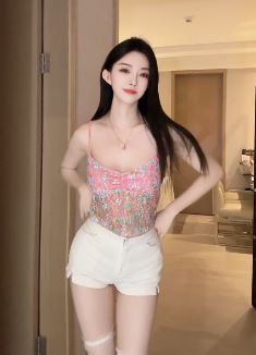 网红小姐姐「稚昂张」火辣穿搭居家浅跳,看多了会流鼻血!