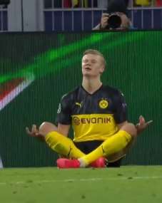 大巴黎逆转多特晋级欧冠八强