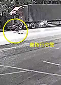 贵州一男子无证驾驶闯关 拖行辅警400多米甩下后逃逸