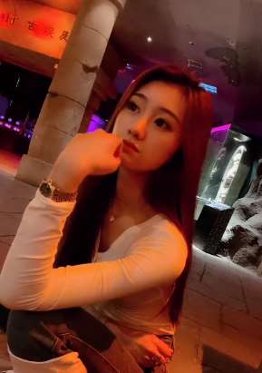 美女视频，快手号《Kiki998306》，喜欢就去留言吧!