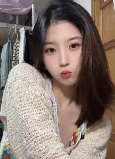 重庆甜妹子「皮不卡丘丘」分享日常好状态 网友:糖吃多了,这么甜
