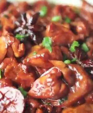 美食分享：浓香美味的酱鲍鸡，你吃过吗?