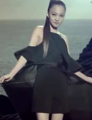 张韶涵歌曲《不害怕》mv,歌声里传递着满满的正能量!