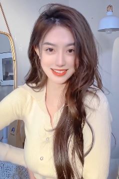 网红美女「小夏选手」cover歌曲《女人是老虎》 网友：全网最甜的女孩