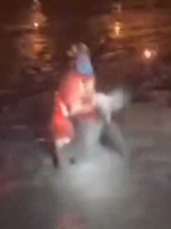 临汾一河边群众报警称有尸体 消防员到场一看是个醉酒男