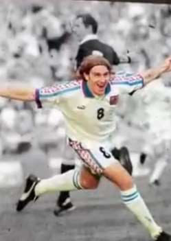 天下足球之《百大球星·一球成名》专辑 让你了解众多球星成名之作！