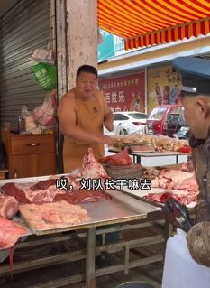 猪肉佬搞笑段子：我在跟你开玩笑，没想到你却当真了！