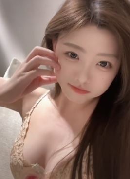 甜美小姐姐「小赵」性感穿搭分享日常随拍 网友:怦然心动
