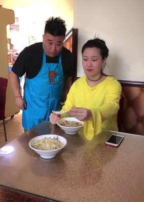 搞笑:这种套路吃霸王餐头一次见!