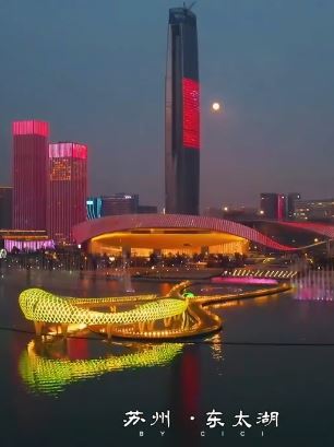 航拍苏州·东太湖，从没见到过如此美的夜景！