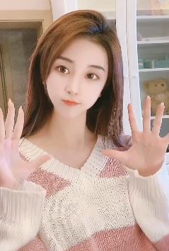 你对「tomoyo」小姐姐外貌动心了吗 网友:美丽动人清新脱俗!