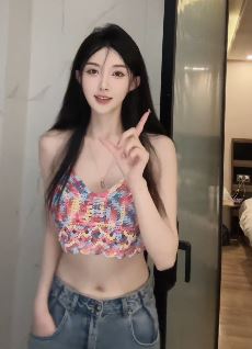 漂亮小姐姐「稚昂张」火辣穿搭居家浅跳 网友:太好看了