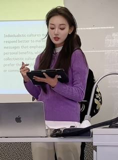 研一小姐姐「小象五」分享上课日常,一口流利的英语太优秀了!