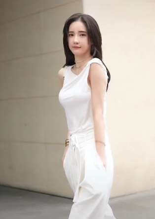 发现抖音最美的你！抖音号《1179307355》，喜欢就去看看吧！