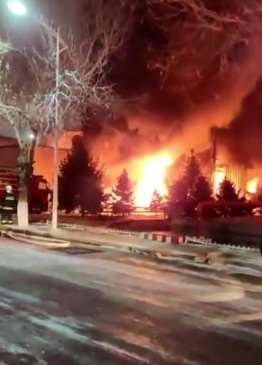 网曝抚顺一石化公司起火，消防等各部门正在救援中！