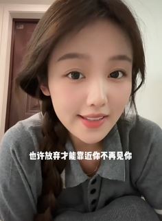 小姐姐「小张唱歌不跑调」cover莫文蔚《 盛夏的果实》,清唱界的天花板!